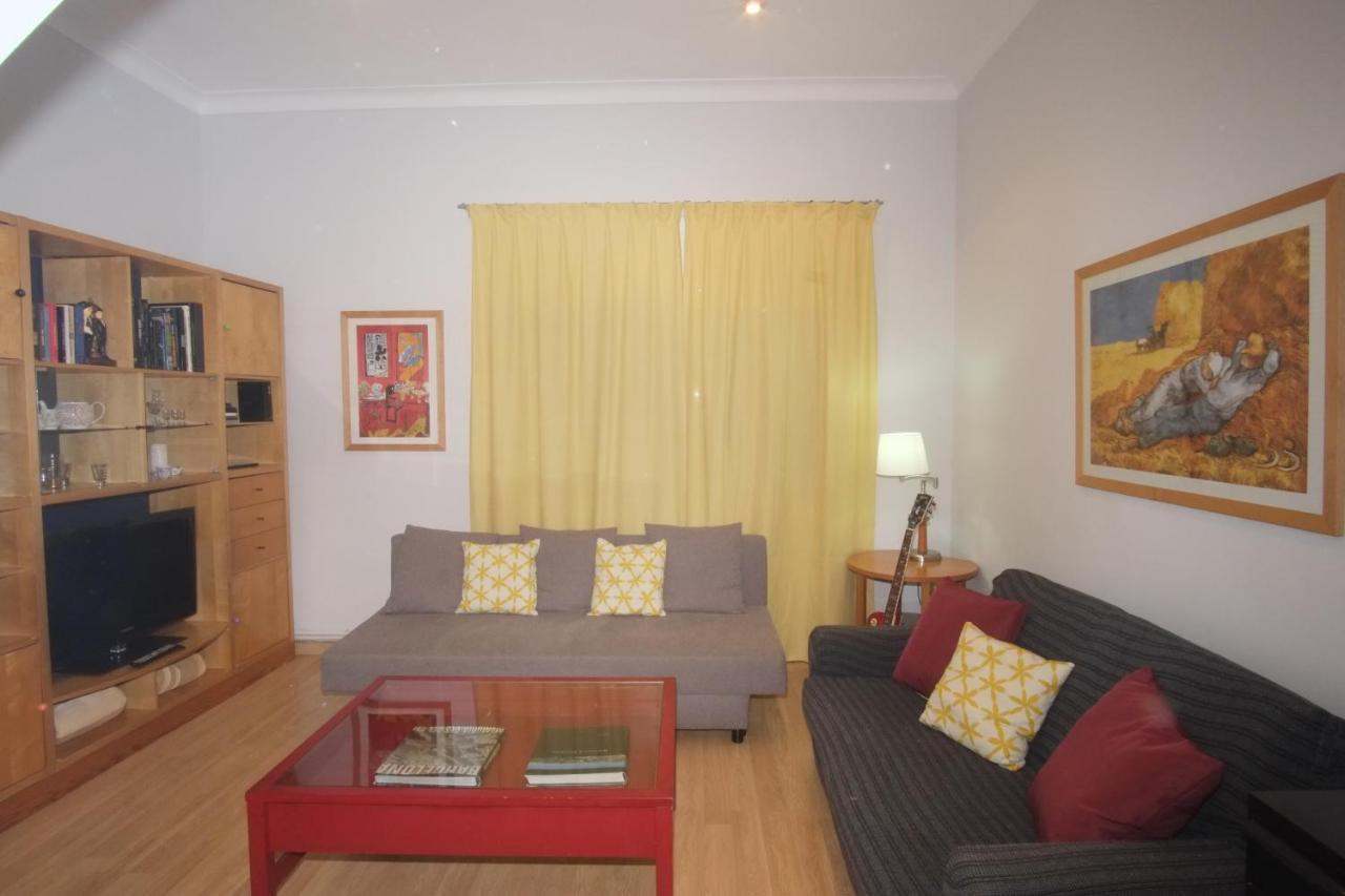 Lovely Apartment At Park Gueell Barcellona Esterno foto