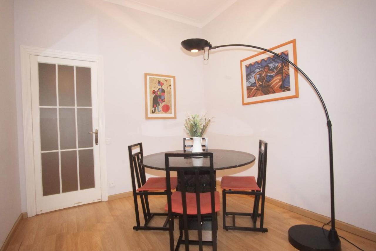 Lovely Apartment At Park Gueell Barcellona Esterno foto