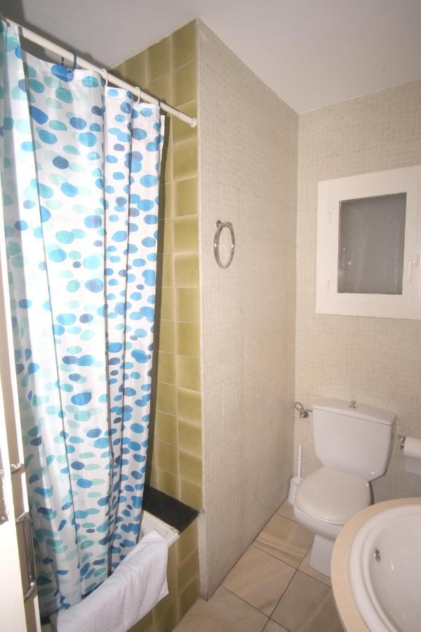 Lovely Apartment At Park Gueell Barcellona Esterno foto