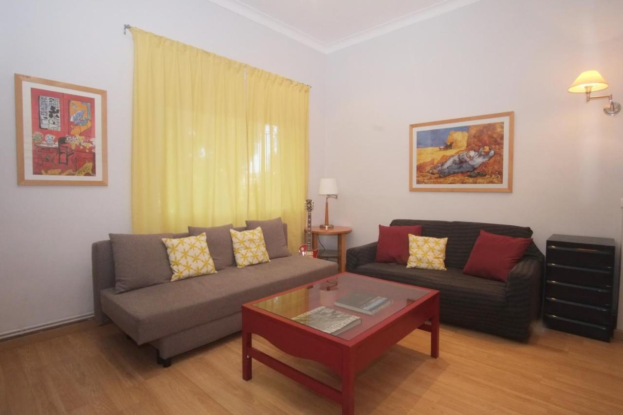 Lovely Apartment At Park Guell Barcellona Esterno foto