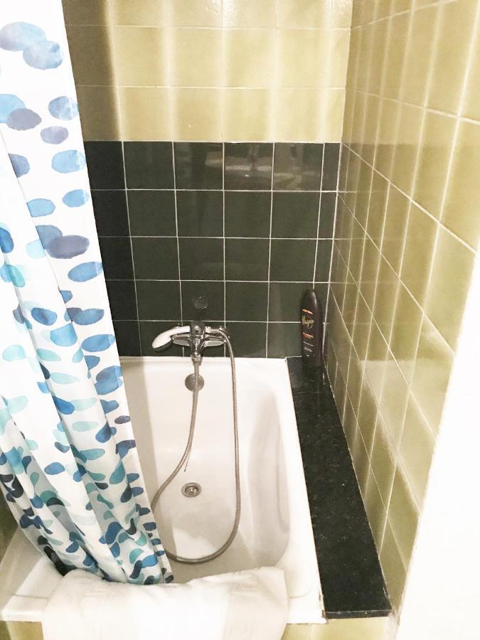 Lovely Apartment At Park Gueell Barcellona Esterno foto